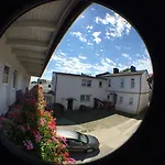 & Schneidereit Vendégház 4*