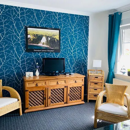 Guest house & Schneidereit 3*