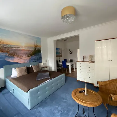 Pension&ferienwohnungen Schneidereit 4*