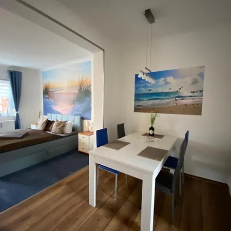 Pension&ferienwohnungen Schneidereit 4* Sassnitz