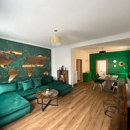 & Schneidereit Guest house
