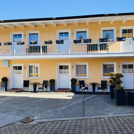 Pension&ferienwohnungen Schneidereit Gasthof 4*
