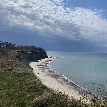 Konukevi & Schneidereit 4*