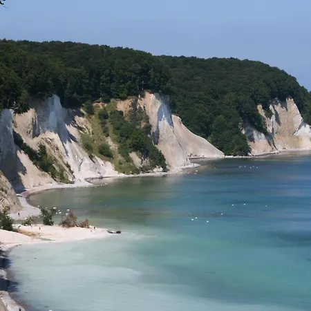 Konukevi & Schneidereit 4*