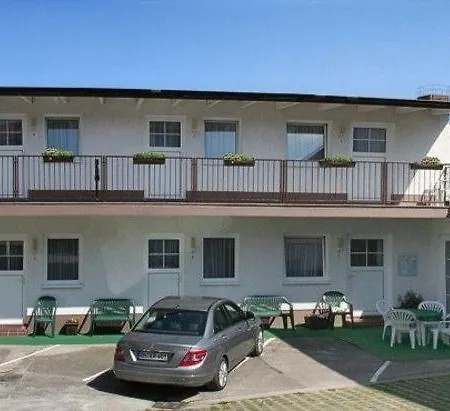 Guest house & Schneidereit Sassnitz