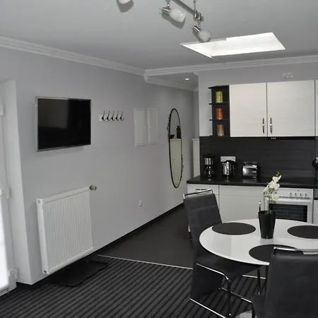 Guest house & Schneidereit Sassnitz
