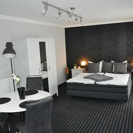 Guest house & Schneidereit