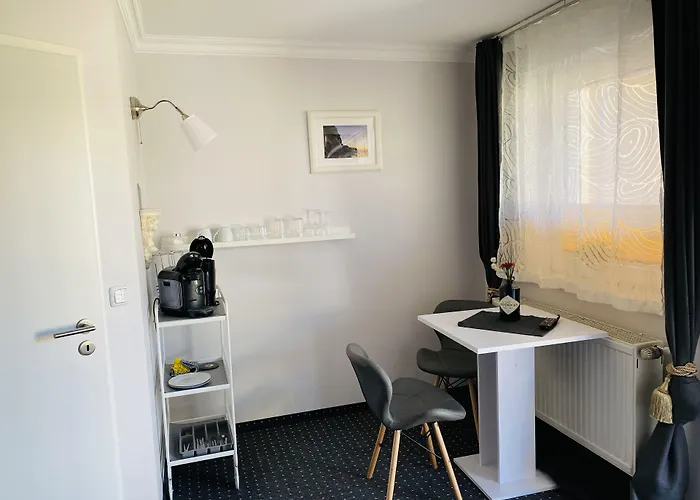 Гостевой дом & Schneidereit 4*